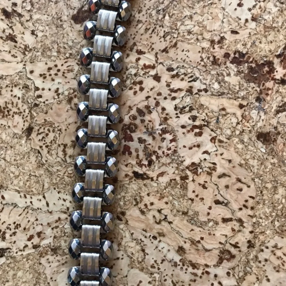 Vintage Accesocraft NYC Silver Belt